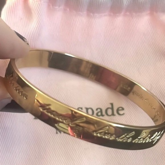 Kate Spade 12karat gold plated idiom bangle bracelet - Picture 6 of 13
